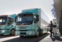 Volvo Launches 2 Electric Trucks with Two Battery Pack Options (CC)