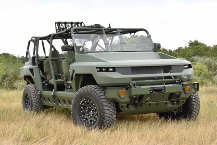 GMC Hummer EV Version Military Car Concept Revealed at Modern Day Marine (Motor Authority)