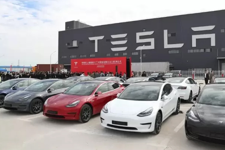 Xi Jinping's Visit to Chengdu Leads to Temporary Ban on Tesla Cars (Global times)